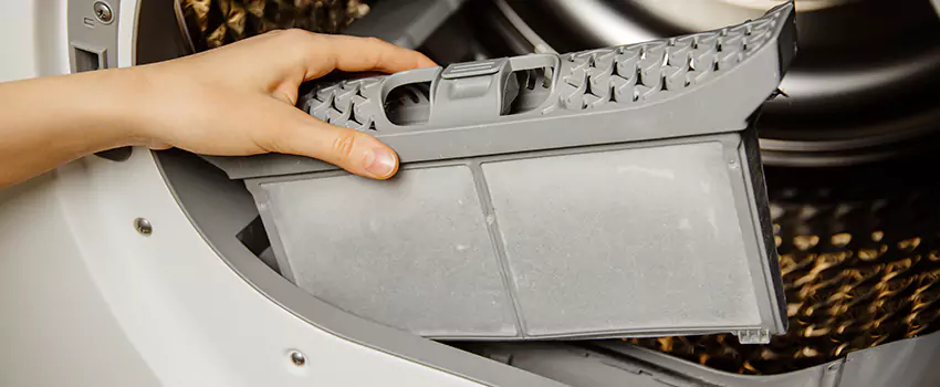 Signs Of A Clogged Dryer Lint Trap in Dedham, Massachusetts